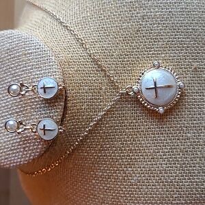 Avon Gold Tone Cross Necklace and Earrings Set.